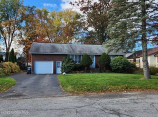 2217 Amsterdam Ave, Schenectady, NY 12303