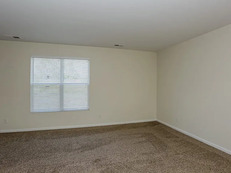 6731 Sequoia Hills Dr — Photo 13