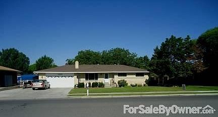 Home For Sale
						:
						RV parking on left side of home & additional area in back of gate. 2 car garage