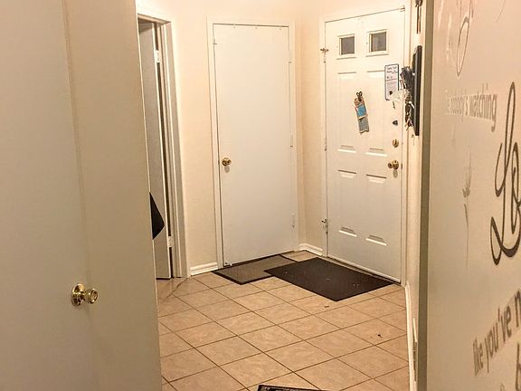 Entry Foyer