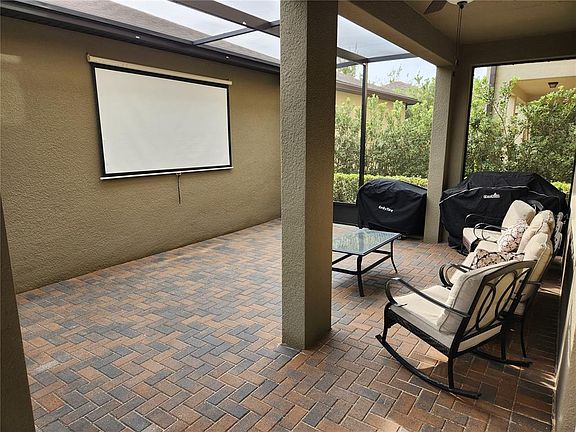 3rd image of 7161 Spring Park Dr