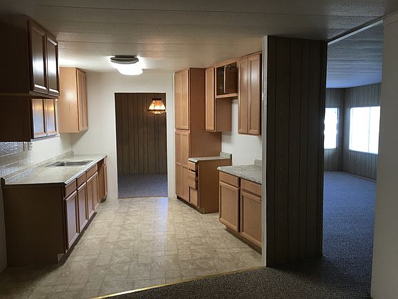 3rd image of 5138 Royal Oaks Dr
