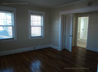 1 Willet St #3, Quincy, MA 02170