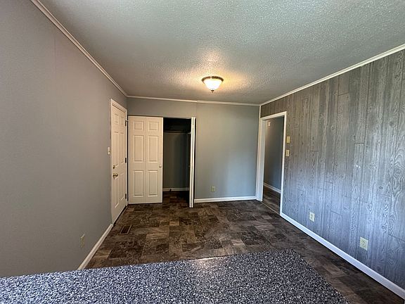 5th image of 1129 Roswell Rd
