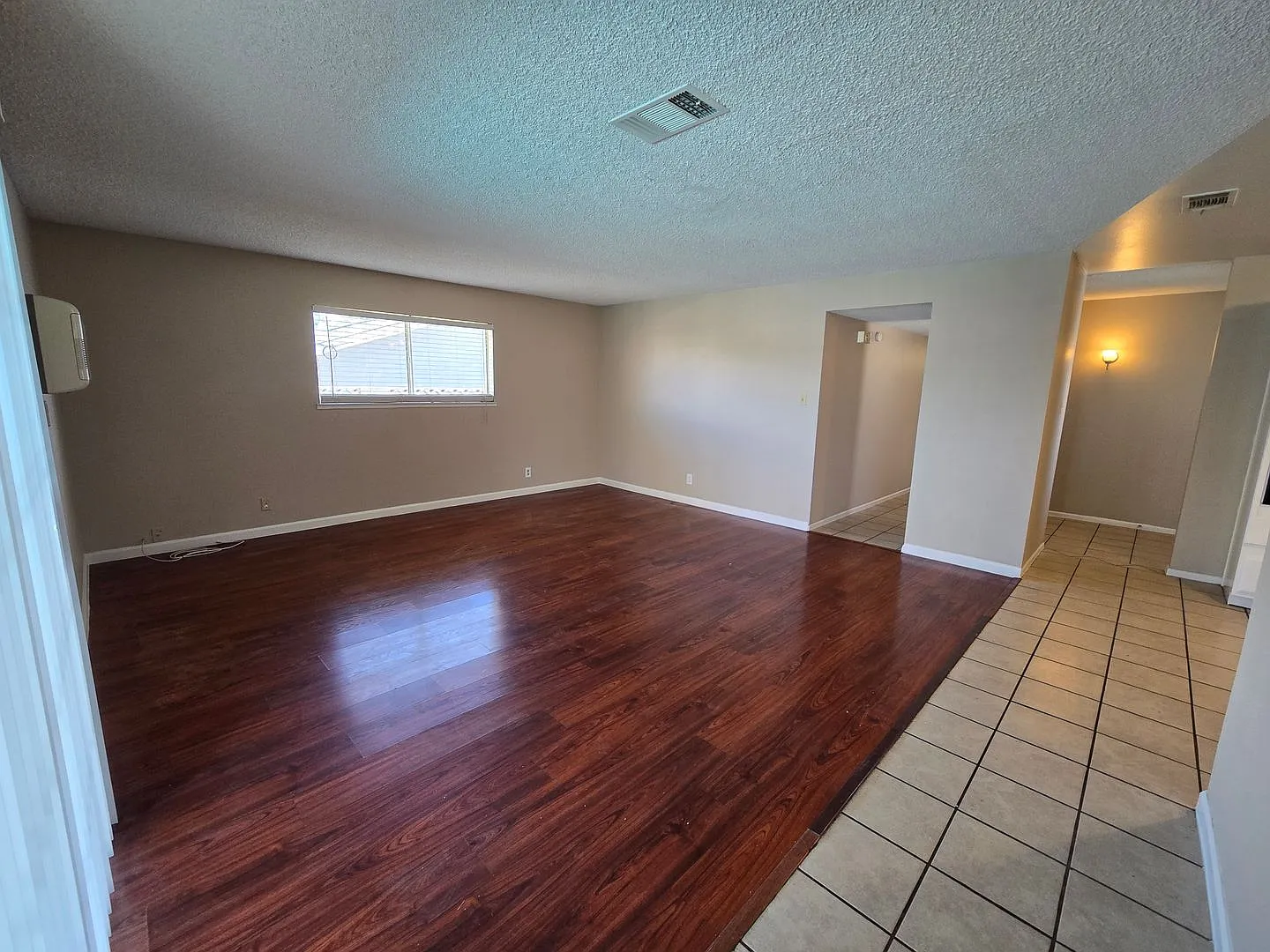 Single Story Home With Pool — Photo 4