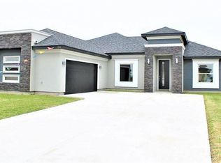 106 Condor Dr, Los Fresnos, TX 78566