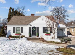 1525 S Alicia Dr, Appleton, WI 54914