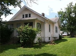 401 S Florissant Rd, Saint Louis, MO 63135