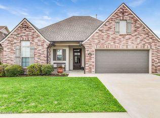 120 Bennington Ln, Youngsville, LA 70592