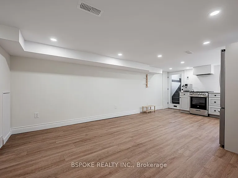 4 Hartford Ave #BASEMENT — Photo 14