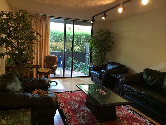 4th image of 6136 Shelter Creek Ln