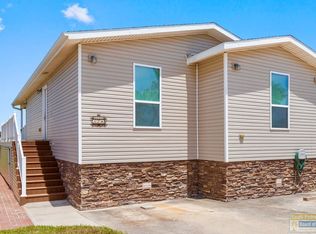 576 Sand Dollar Dr, Port Isabel, TX 78578