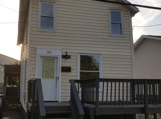 142 S Jackson St, Evans City, PA