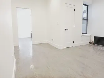 Rented by MAC Realty NY