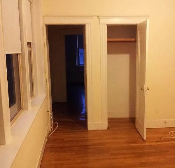 Entrance into living room from kitchen