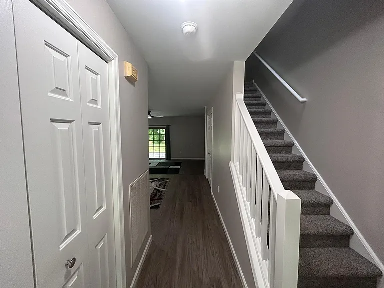 6 Bald Mountain Rd #C — Photo 2