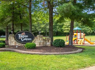 16149 Castlerea Blvd, Ellisville, MO 63021