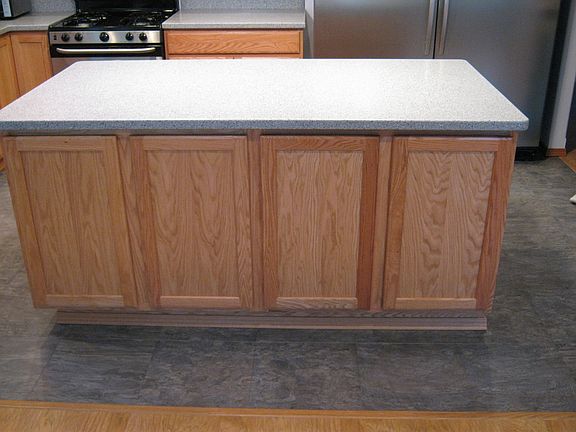 large island, Corian surface