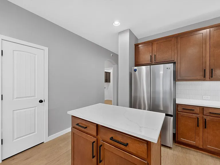 3312 Glen Crest Ln — Photo 16