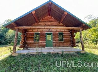 828 N County Road 519 Cp, Wakefield, MI 49968