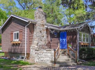 27686 W Rowe Ave, Spring Grove, IL 60081