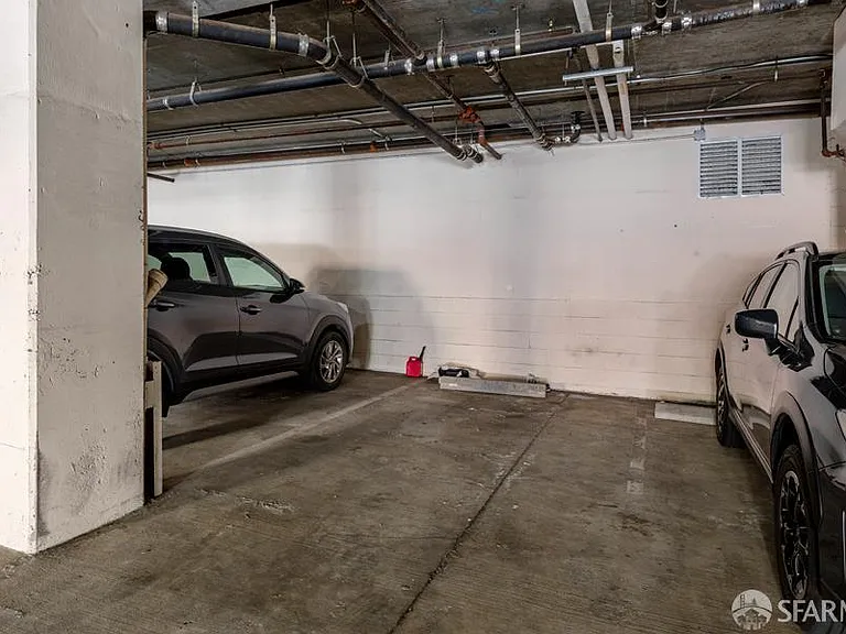 2075 Sutter St #525 — Photo 20