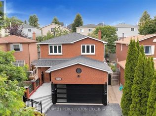 2034 Shay Dr, Pickering, ON L1X1X9