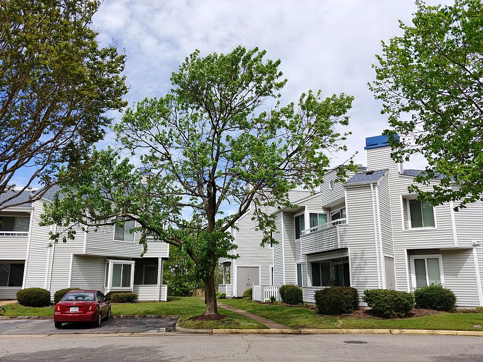 1st image of 436 Babbling Brook Dr