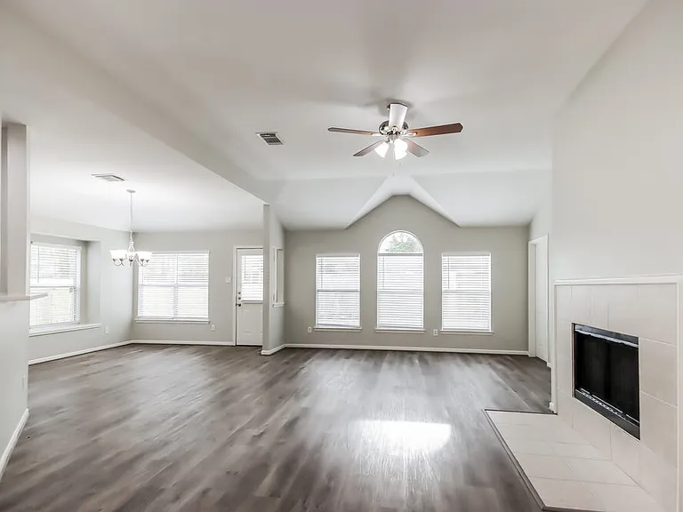 199 S Delta Mill Cir — Photo 3