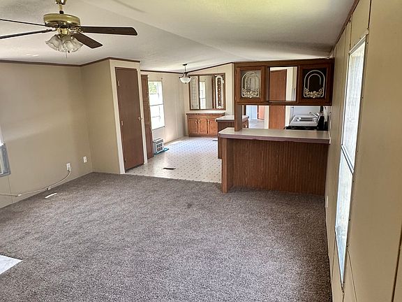 4th image of 107 Wright St APT 1