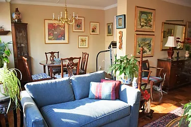 Sold by Argent Advisors LLC