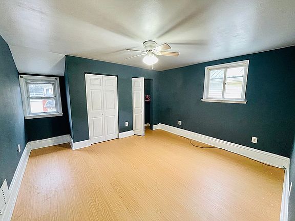 3rd image of 204 Aliquippa Ave