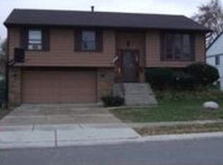 617 Palmer Ave, Romeoville, IL 60446