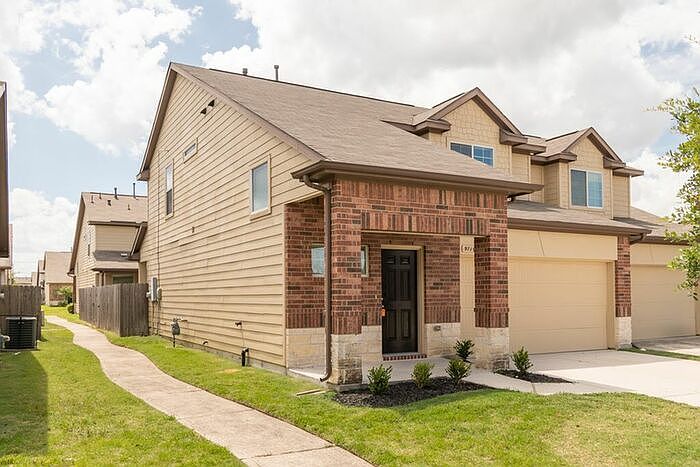 2nd image of 9719 Cira Ct