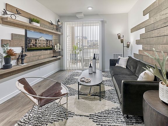 4th image of 2000 Schindler Dr #1B-1Ba-765Sqft