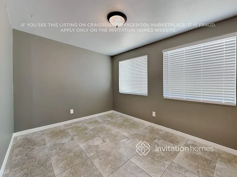 3502 E Blanche Dr — Photo 16
