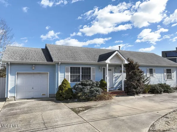 624 Beach Boulevard, Forked River, NJ 08731