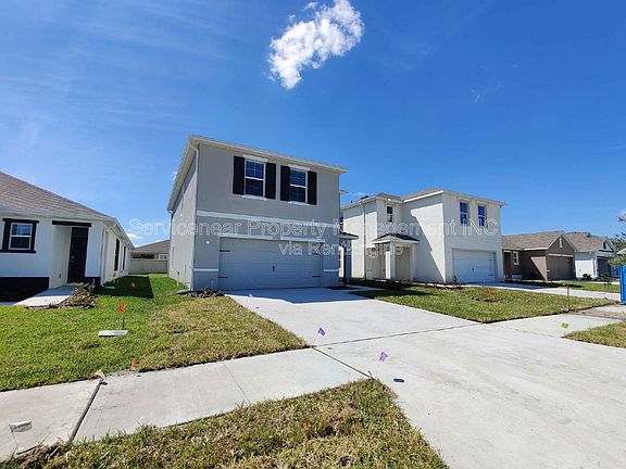 3rd image of 32562 Canyonlands Dr