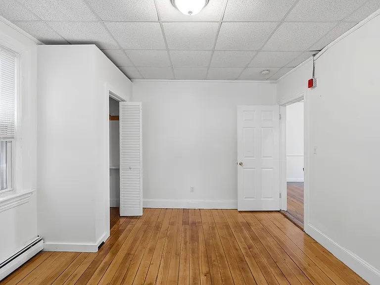 46 E Transit St #1F — Photo 19