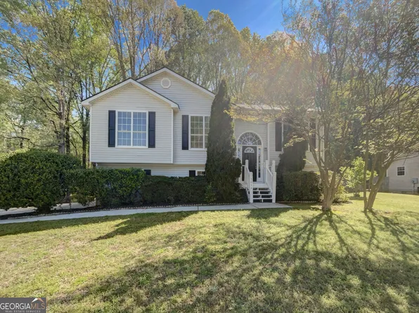 5054 Holly Hock Dr, Flowery Branch, GA 30542