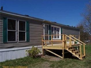 83 New County Rd, Rockland, ME 04841