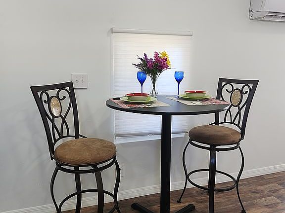 2nd image of 434 Calamondin St