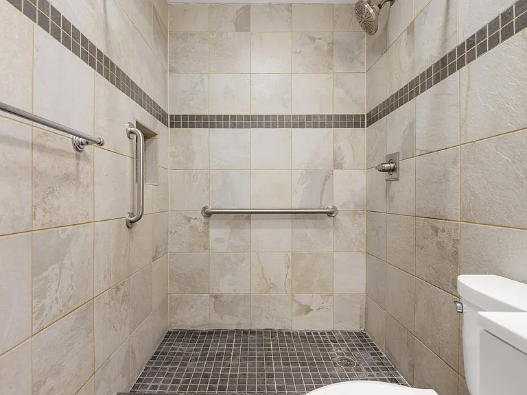 205 Rand Mill Rd — Photo 15