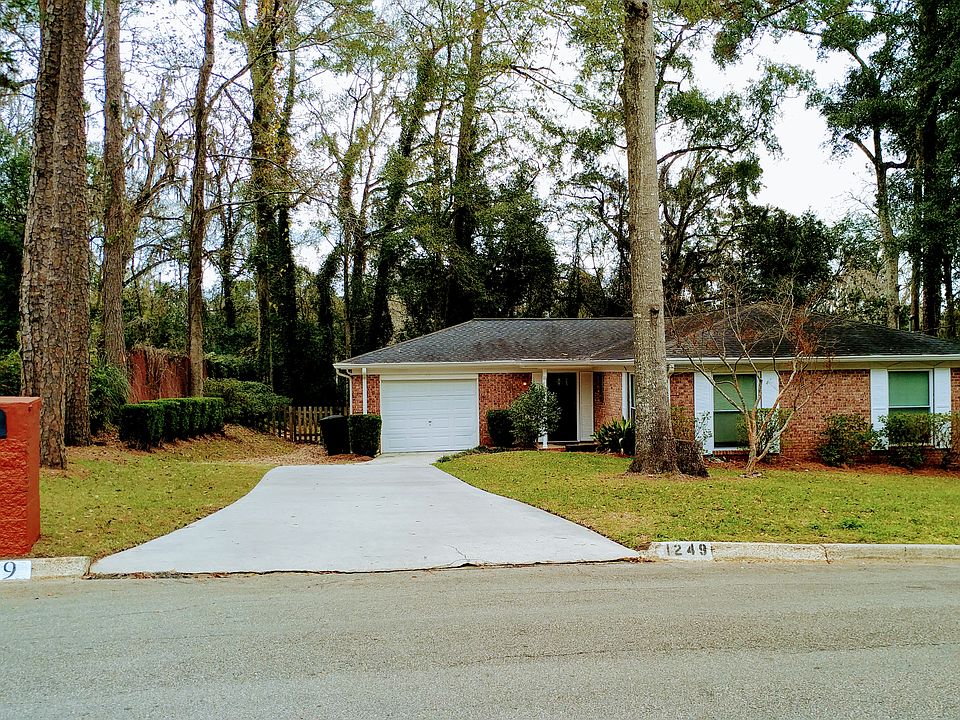 1st image of 1249 Winifred Dr