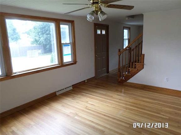 4th image of 7 Walter St