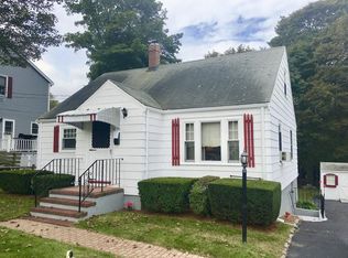 17 Lothrop St, Saugus, MA 01906