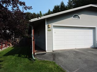 16705 Rivers Edge Ln, Eagle River, AK 99577