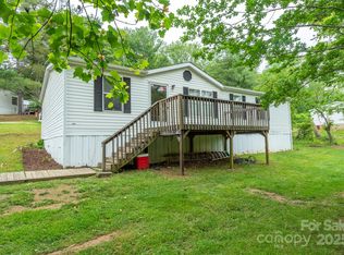 3 Audrey Ln, Asheville, NC 28806