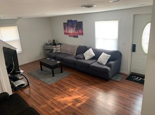 27607 Dartmouth St, Madison Heights, MI