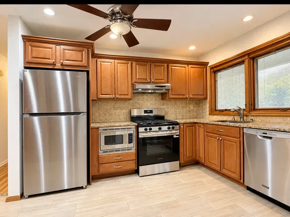 (undisclosed Address), Staten Island, NY 10305